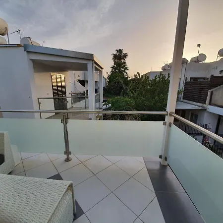 Apartment Trinidad Complex