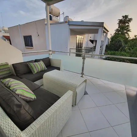 Apartment Trinidad Complex